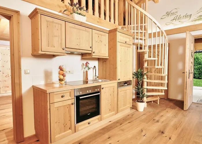Bayern Chalets Bei Salzburg Und Berchtesgaden Mit Whirlpool Und Sauna
