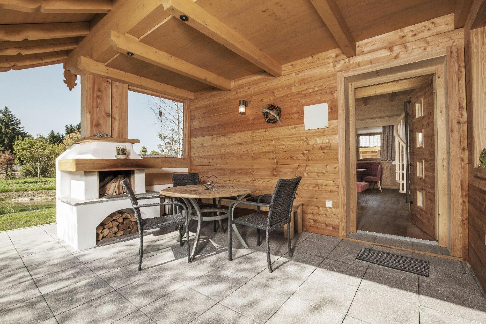 Bayern Bei Salzburg Und Berchtesgaden Mit Whirlpool Und Sauna Chalet