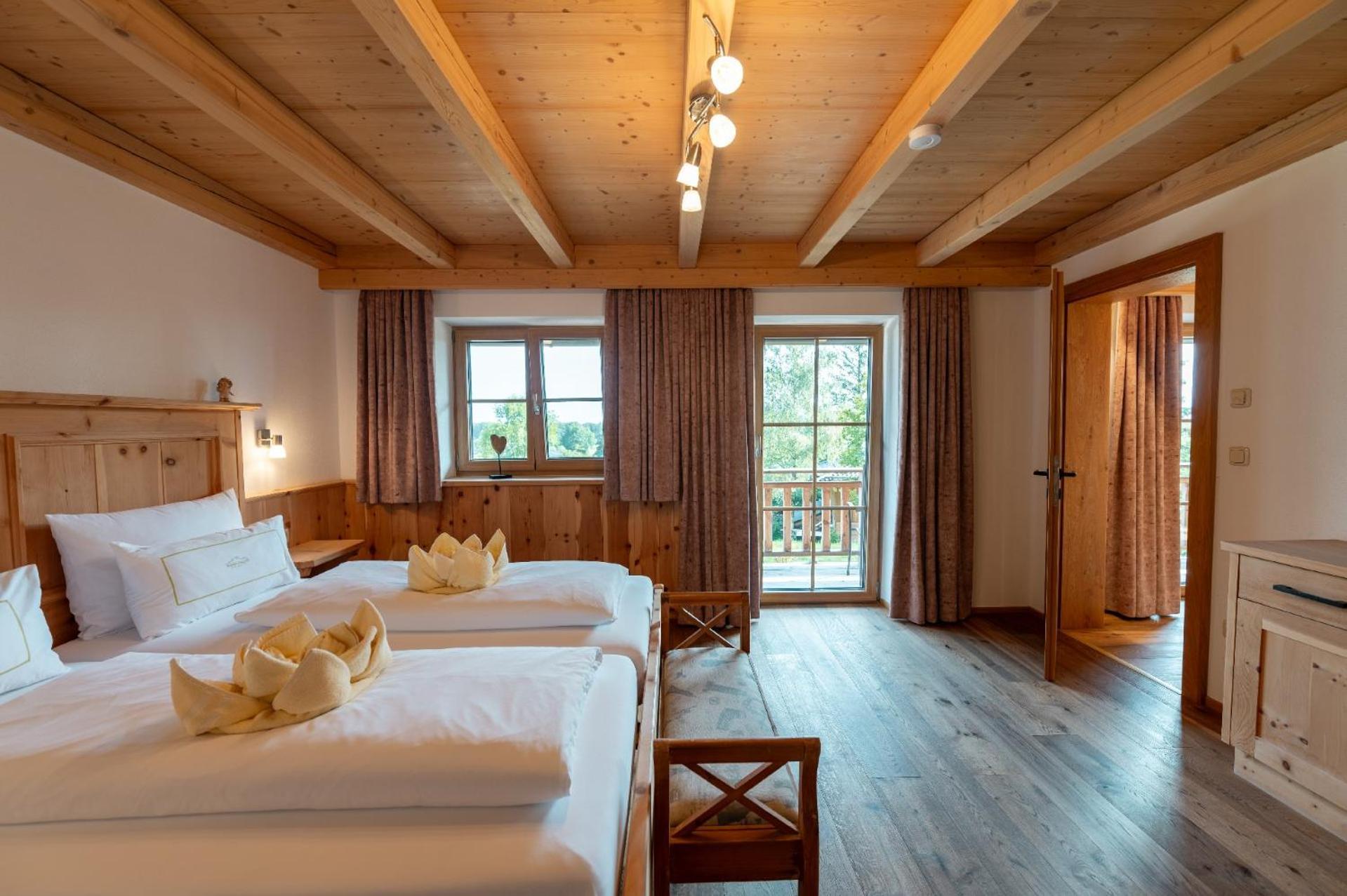 Bayern Bei Salzburg Und Berchtesgaden Mit Whirlpool Und Sauna * Ainring