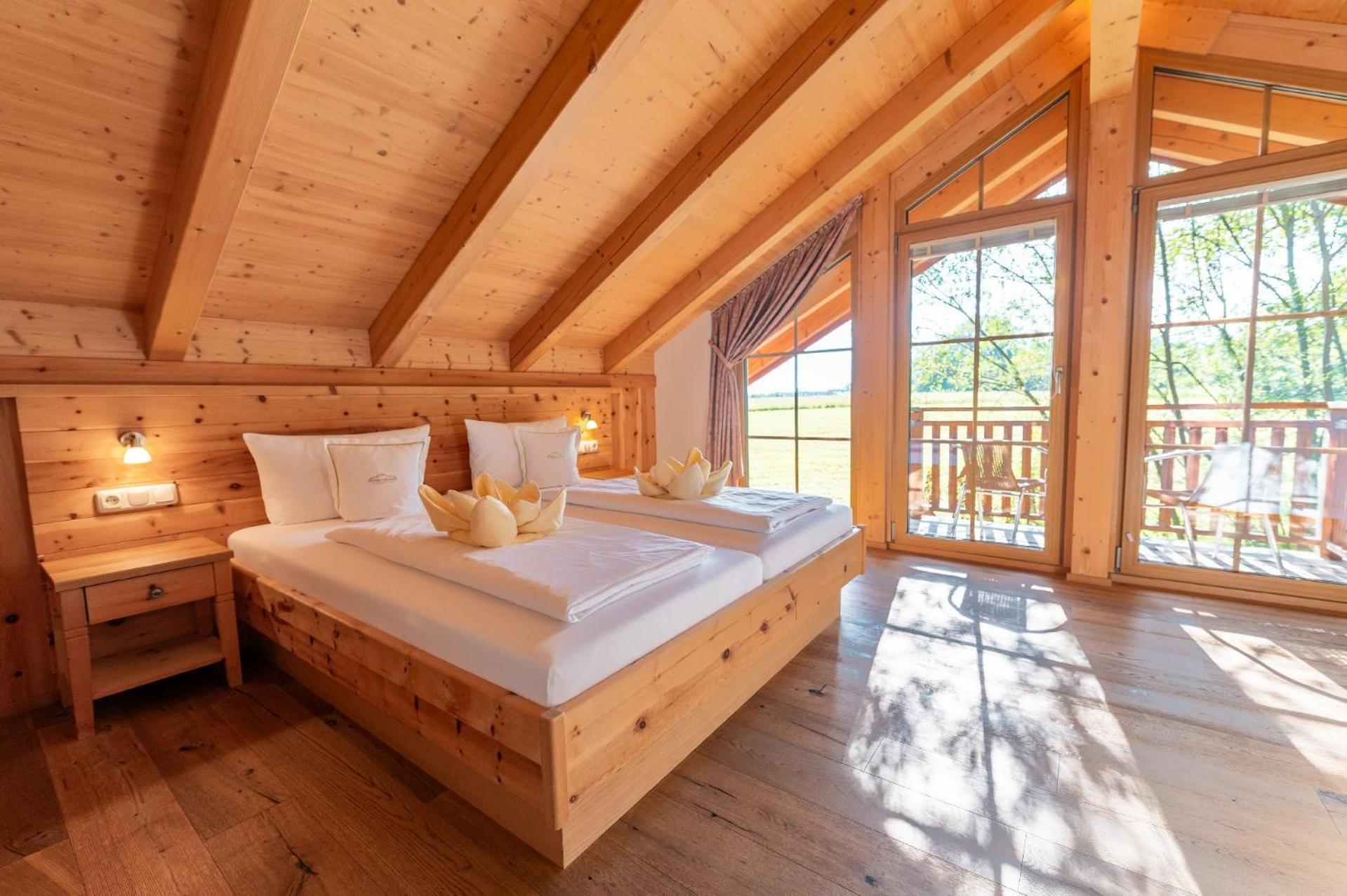 Bayern Bei Salzburg Und Berchtesgaden Mit Whirlpool Und Sauna Chalet *