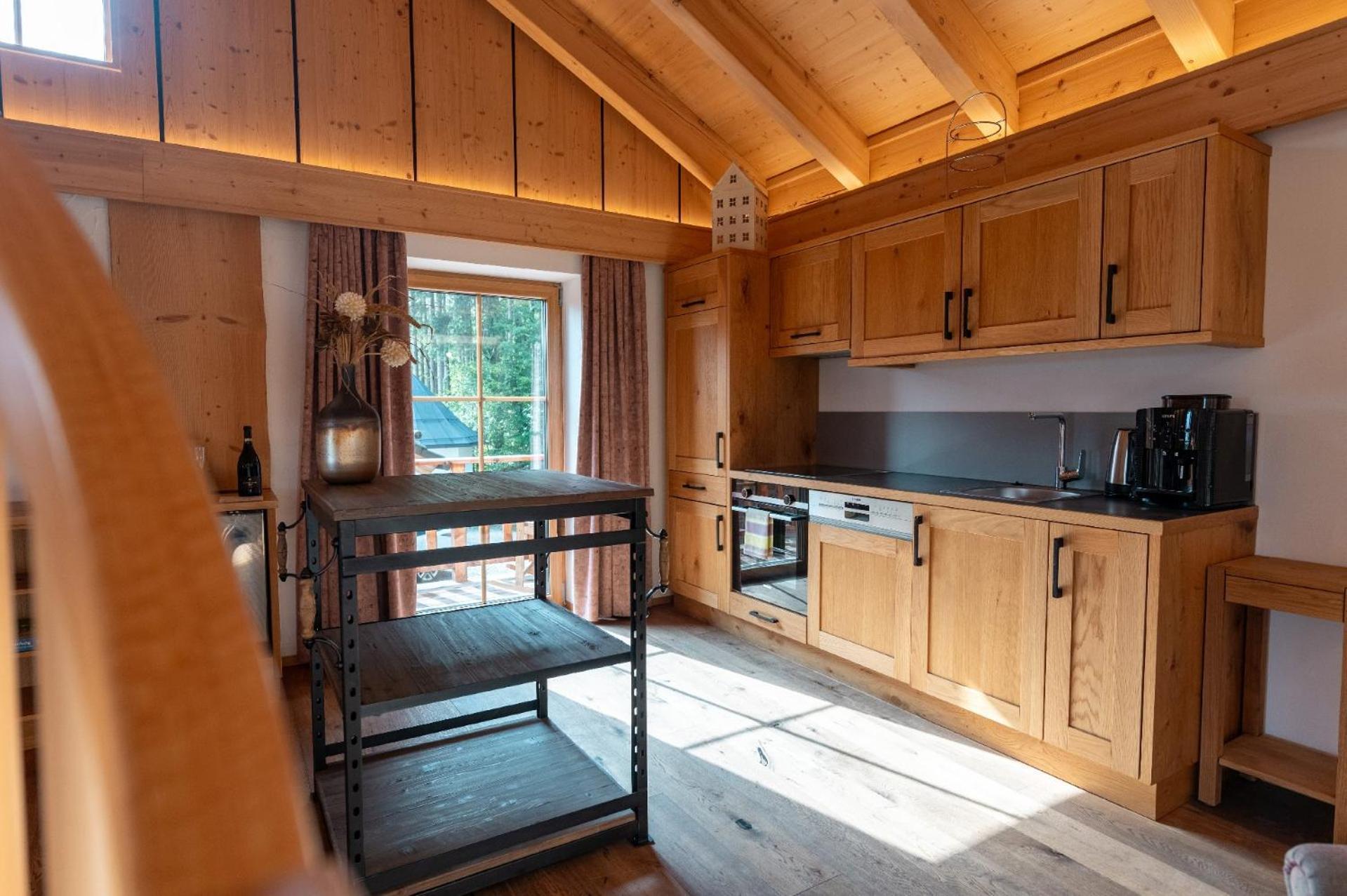 Bayern Bei Salzburg Und Berchtesgaden Mit Whirlpool Und Sauna Chalet *