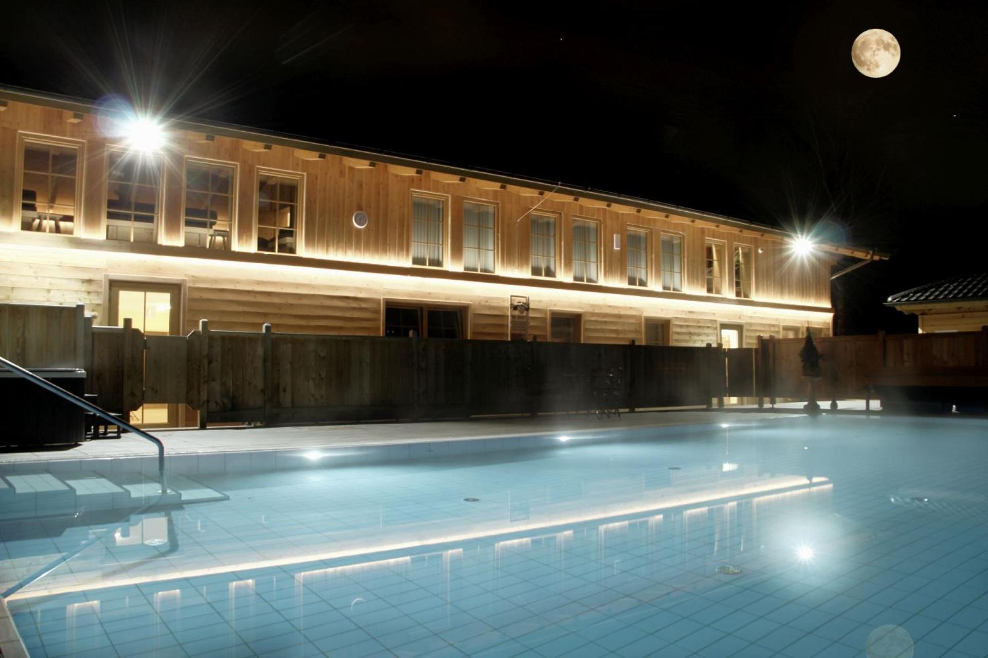 Bayern Bei Salzburg Und Berchtesgaden Mit Whirlpool Und Sauna *